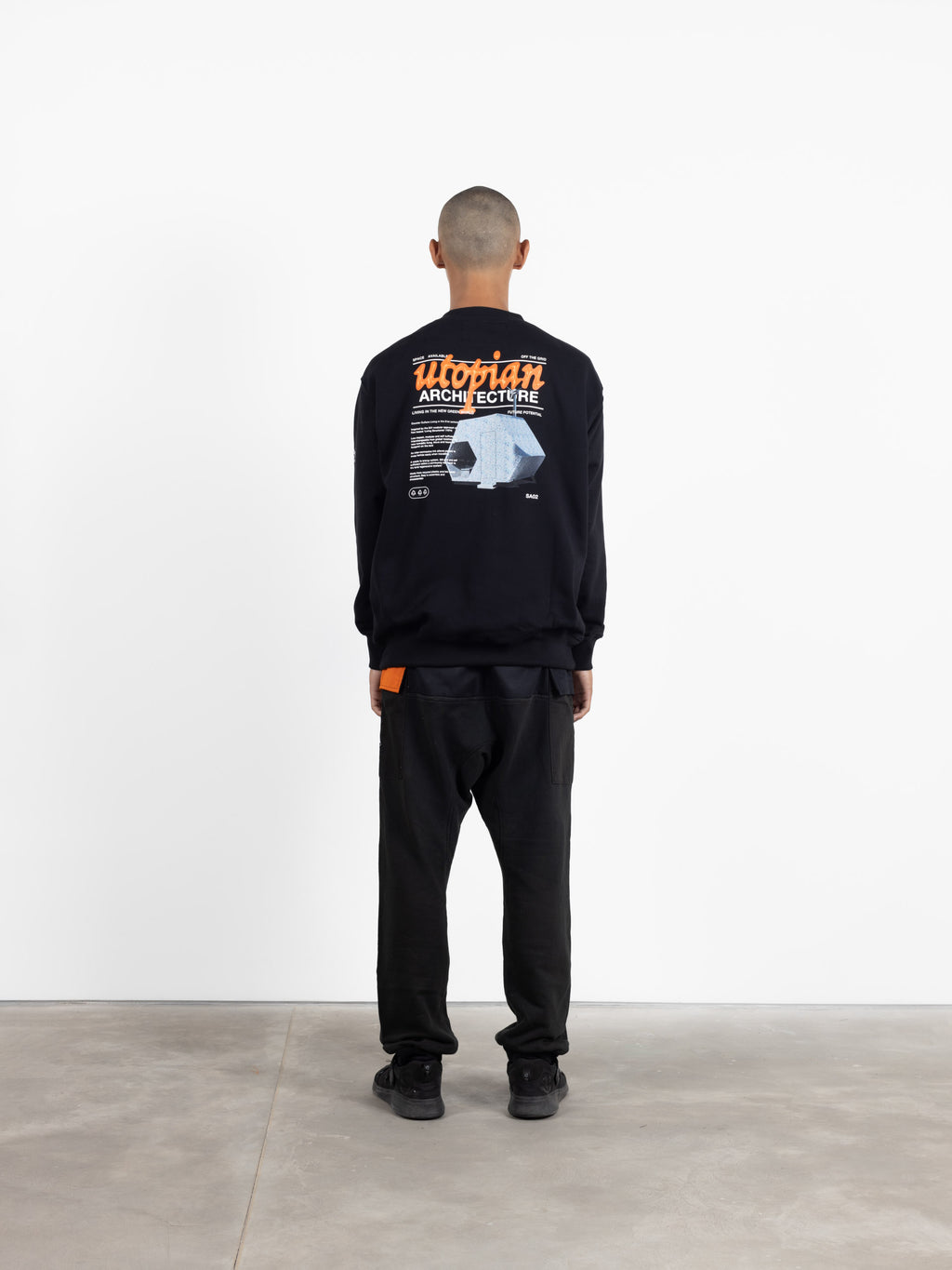 Utopian Architecture Sweat Black