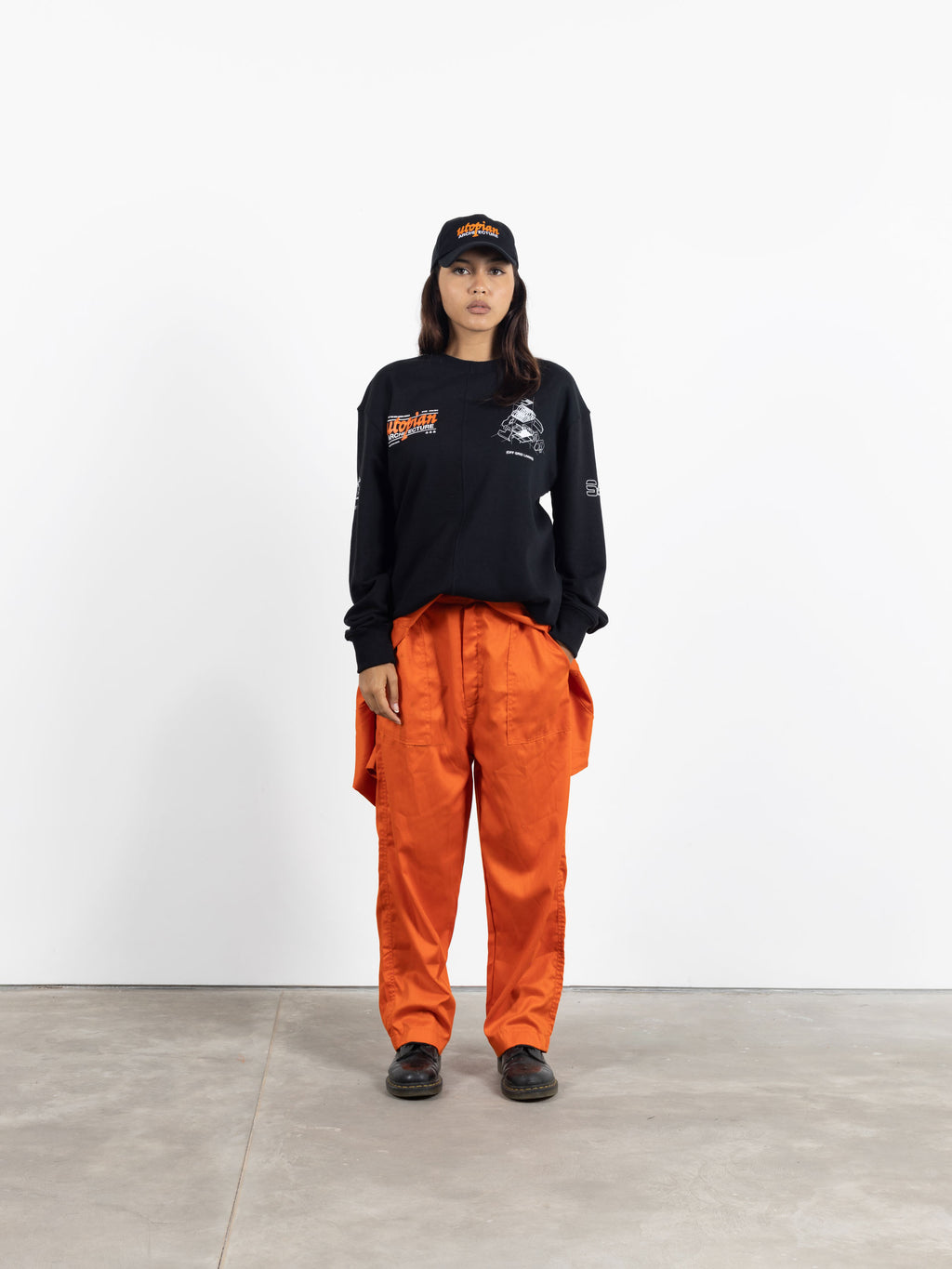 Utopian Architecture Sweat Black