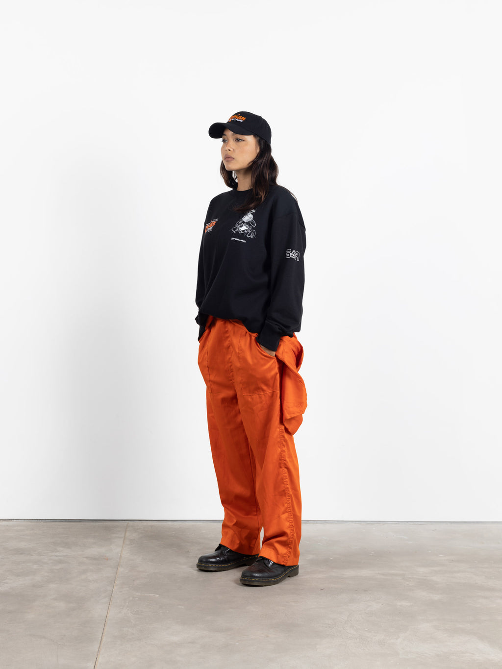 Utopian Architecture Sweat Black