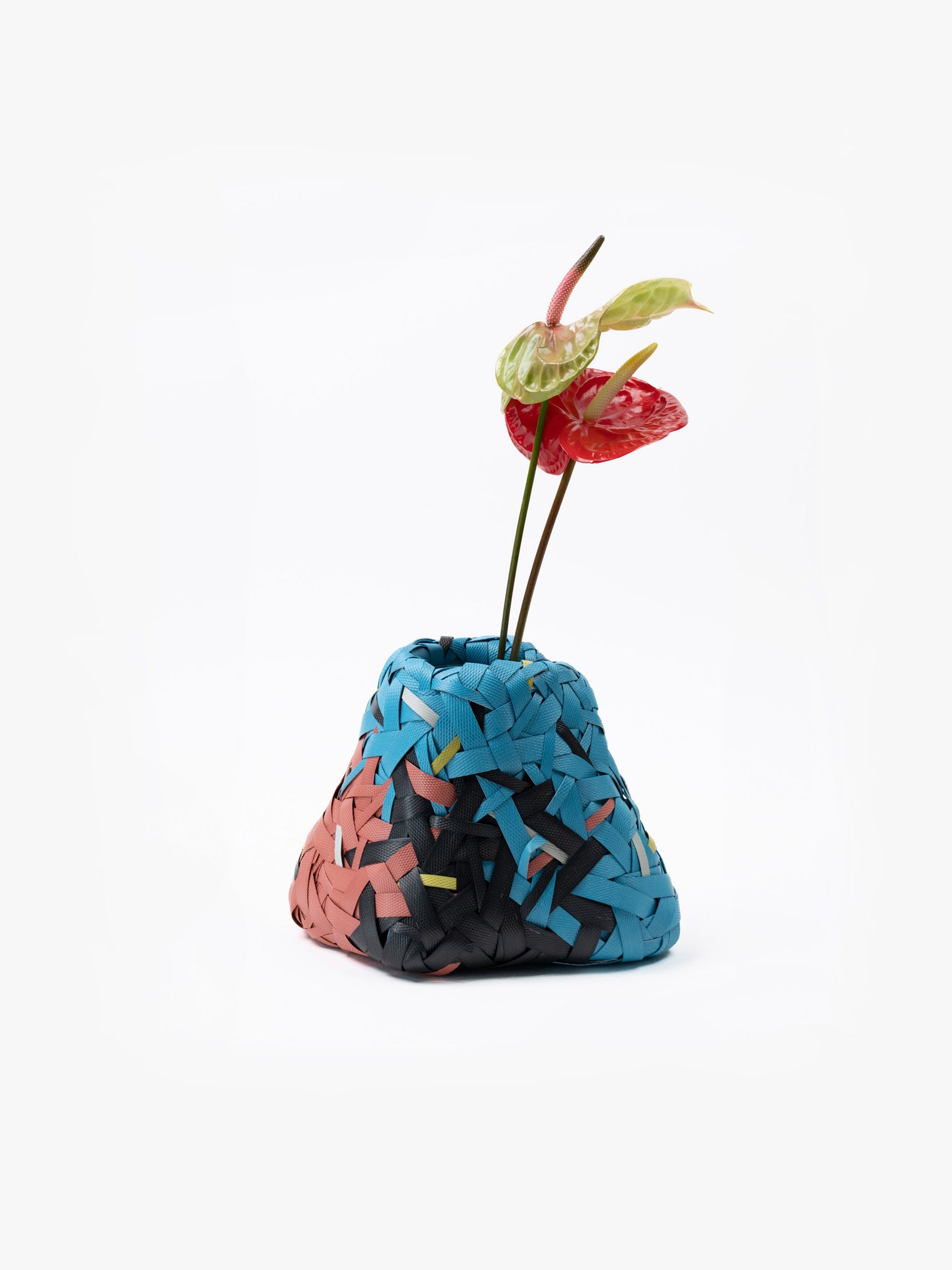 Recycled Plastic Woven Ecology Vase Multicolour